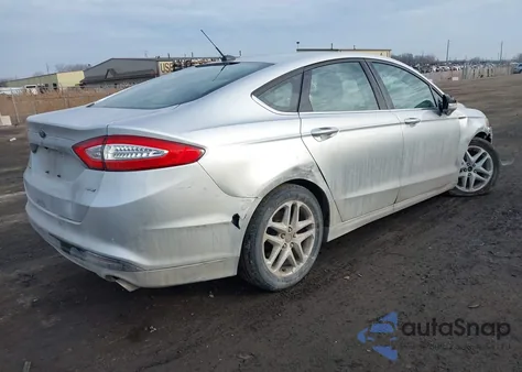 2016 Ford Fusion Se z USA, uszkodzony, nr VIN 1FA6P0H79G5106750